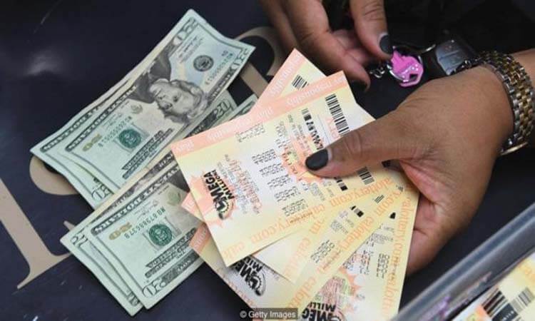 अबु धाबी में प्रवासी भारतीय ने लॉटरी में जीता 40 लाख डॉलर का इनाम