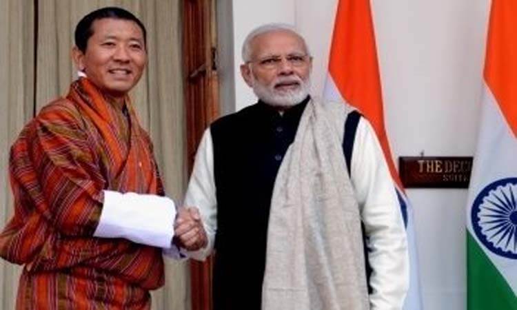भूटान नरेश, प्रधानमंत्री ने मोदी को बधाई दी