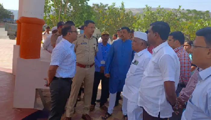 Palkhi Sohala 2023 | Pune Collector IAS Dr. Rajesh Deshmukh, ZP CEO IAS Ayush Prasad, Pune Rural Police SP IPS Ankit Goyal visit Palkhi marg ! Instructions to ensure that the workers do not face inconvenience