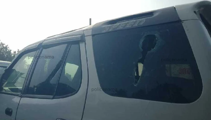 Pune Crime News | Terror of Koyta Gang in Warje Malwadi; 7 vehicles were vandalized early in the morning