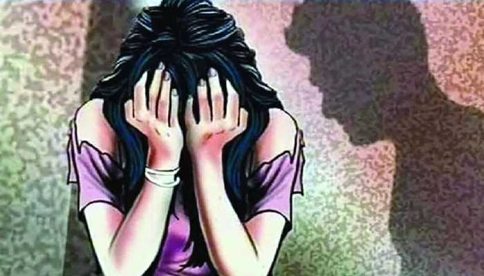 Pune Crime News | भारती विद्यापीठ पुलिस स्टेशन : शादी का झांसा देकर युवती के साथ किया दुष्कर्म; दुसरी लड़की के साथ किया ‘झेंगाट’