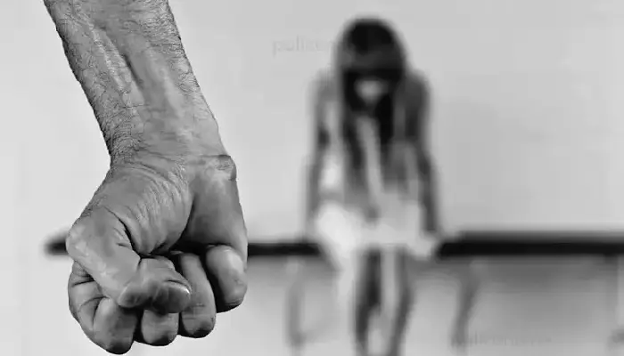 Pune Pimpri Chinchwad Crime News | शादी का झांसा देकर नाबालिग लड़की से बलात्कार; कोथरुड परिसर की घटना